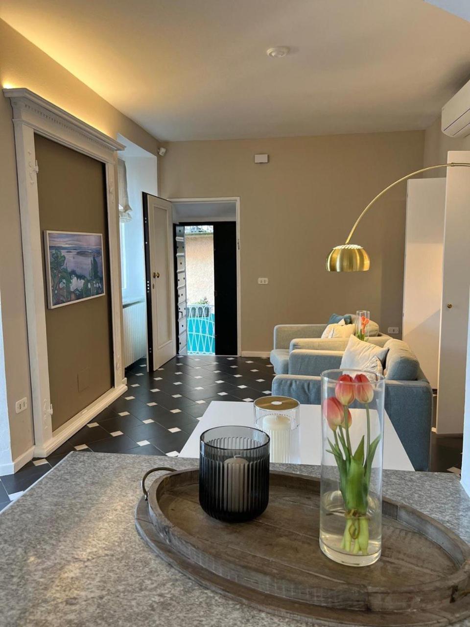 Divina Vita Apartments Варенна Экстерьер фото