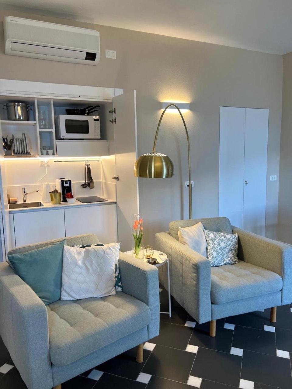 Divina Vita Apartments Варенна Экстерьер фото